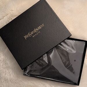 Yves Saint Laurent Beauté Black Desk Mirror
